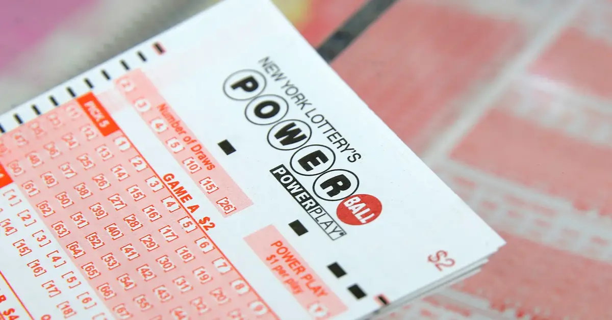 You are currently viewing Powerball Frenzy: No Winner for Monday’s Massive Jackpot, Wednesday’s Drawing Soars to $559 Million